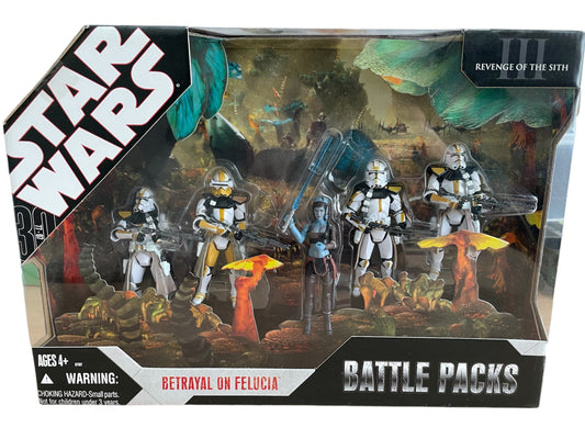 Vintage Star Wars 2007 The 30th Anniversary - Battle Packs - Betrayal On Felucia Action Figure 5 Pack - Clone Troopers, Aayla Secura, Clone Commander Bly - Brand New Factory Sealed Shop Stock Room Find