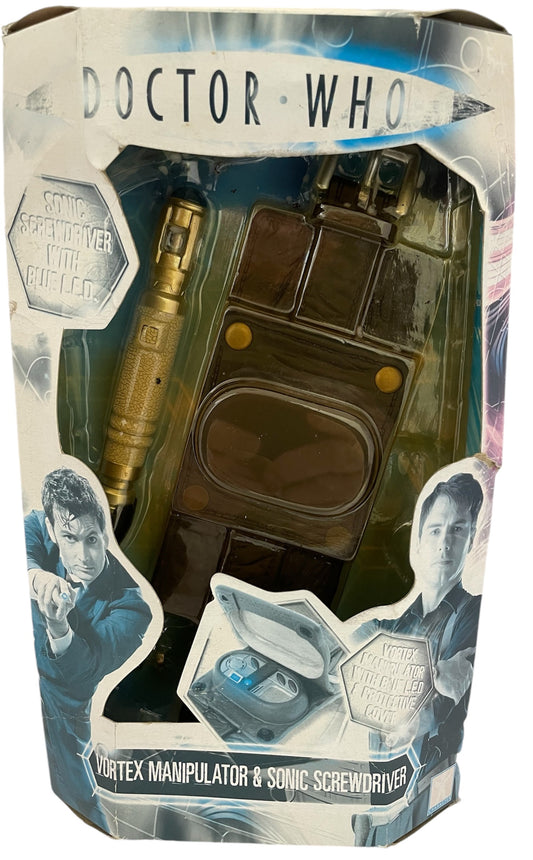 Vintage Characters 2006 Doctor Dr Who Captain Jacks Vortex Manipulator And The 10th Doctors Sonic Screwdriver Set - Factory Sealed Former Shop Window Display Item