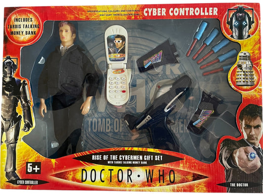 Vintage 2006 Ultra Rare Doctor Dr Who Rise Of The Cybermen Sample Gift Set - Includes 10th Doctor Figure, Cyber Controller Mobile Phone And Foam Dart Gun - Factory Sealed Sample Set